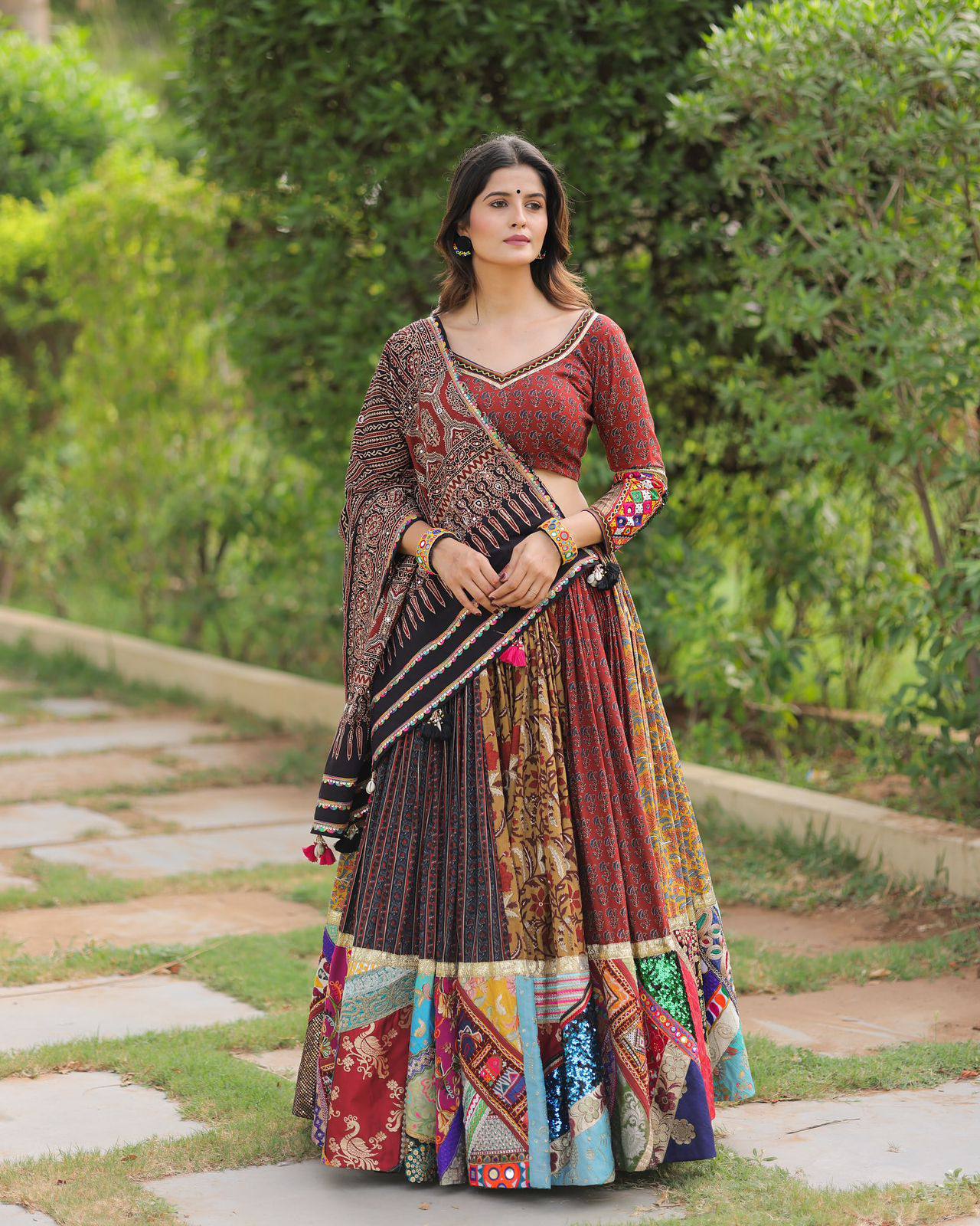 NEW TRENDING NAVRATRI SPECIAL CHANIYA CHOLI – 6 MTR FLAIR EDITION ❤️💐